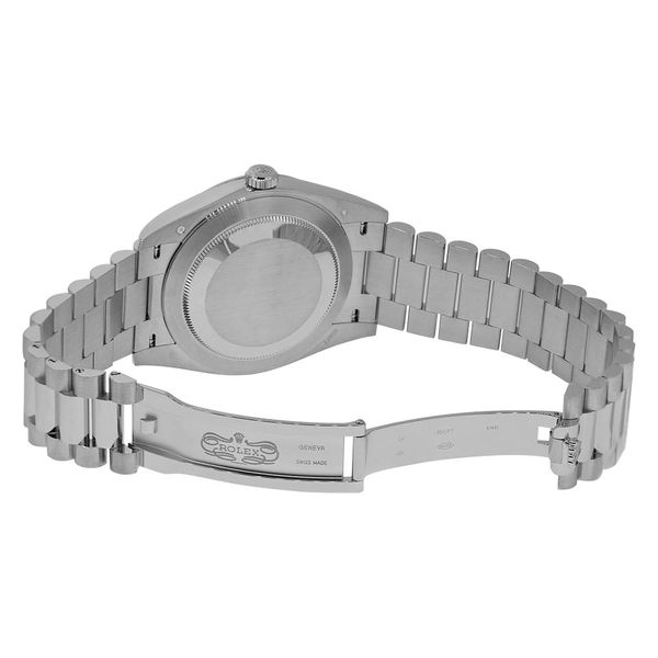 Rolex Day-Date 40 228206